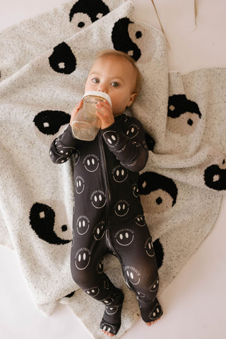 Plush Blanket - Black & White Yin YangBlanketsforever french babySize: Baby/Toddler 45x45 inches