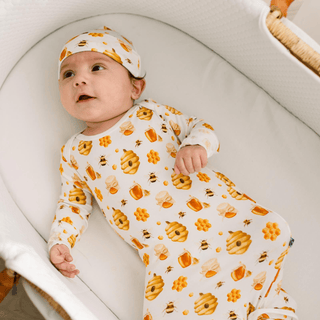 Bamboo Knotted Layette Gown & Hat Set - Natural Bees & Honey KicKee Pants Size: One Size