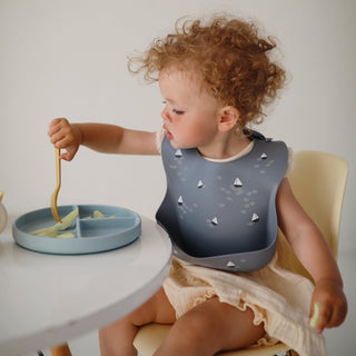 Silicone Suction Platesilicone tablewareMushieColor: Cambridge Blue