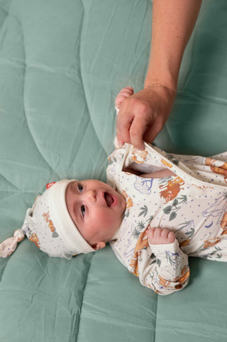 Magnetic Layette Gown & Hat Set - Lion King Magnetic Me Size: Newborn-3 Months