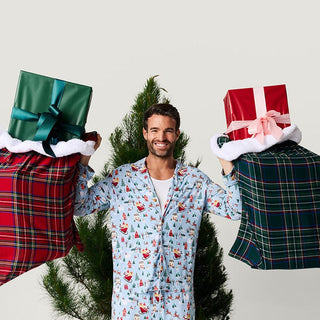 Bamboo Men's Luxe Top & Pajama Pant Set - Christmasville Posh Peanut Size: M