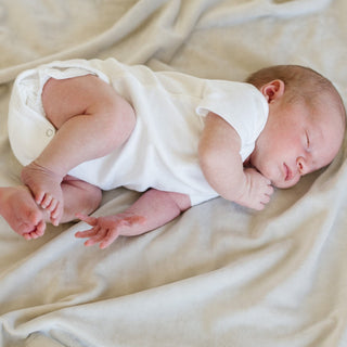 Minky Stretch Receiving Blankets Saranoni Color: Buttermilk
