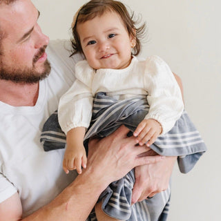 Minky Stretch Receiving Blankets Saranoni Color: Stripe