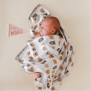 Lucy Darling Blushing Meadow Petit Milestone Pennant | Baby Riddle