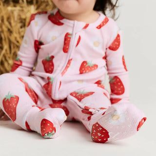Bamboo Pointelle Convertible Footie Romper - Penny (Strawberries ) Posh Peanut Size: 3-6 Months
