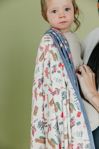 3-Layer Stretchy Quilt Blanket - A Christmas Story Copper Pearl Size: One Size