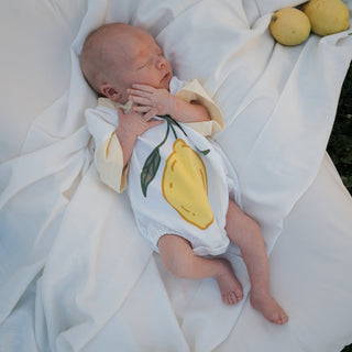 Short Sleeve Romper - Lemon Romper forever french baby Size: Newborn
