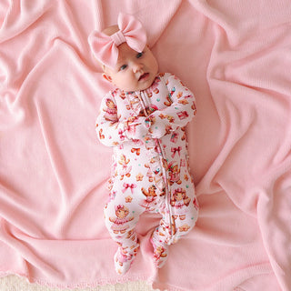 Bamboo Ruffle Footie with 2-Way Zipper - Ginger Posh (Gingerbread Cookies) Posh Peanut Size: Newborn