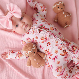 Bamboo Ruffle Footie with 2-Way Zipper - Ginger Posh (Gingerbread Cookies) Posh Peanut Size: Newborn