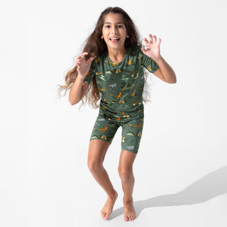 Bamboo Short Sleeve Pajama Set with Shorts - Jurassic Park Core Bellabu Bear Size: 4T