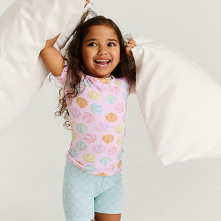 Bamboo Short Sleeve Pajama Set with Shorts - Shelly Pink (Seashells) Posh Peanut Size: 3T-4T