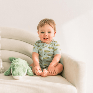 Bamboo Shorty Sleeper with Zipper - Spring Sky Croc & Friends KicKee Pants Size: 0-3 Months