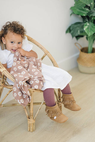 The Cozy Boot Baby & Toddler Boots Boot Little Love Bug Co. Color: Taupe Size: 2 (Weatherproof Soft Sole)