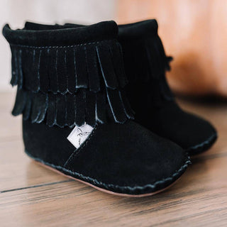 The Cozy Boot Baby & Toddler Boots Boot Little Love Bug Co. Color: Taupe Size: 2 (Weatherproof Soft Sole)