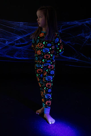 Birdie Bean Long Sleeve Pajama Set - Dex (Jack O'Lanterns) Glow-in-the-Dark