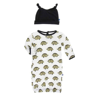 KicKee Pants Print Layette Gown and Double Knot Hat Set - Natural Butterflyfish