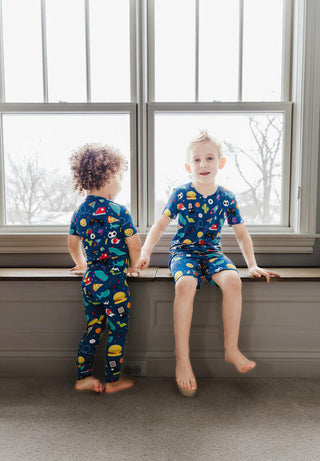 Kiki and Lulu Boys Toddler Short Sleeve Pajama Set - Boy Stickers