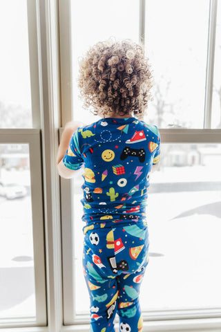 Kiki and Lulu Boys Toddler Short Sleeve Pajama Set - Boy Stickers